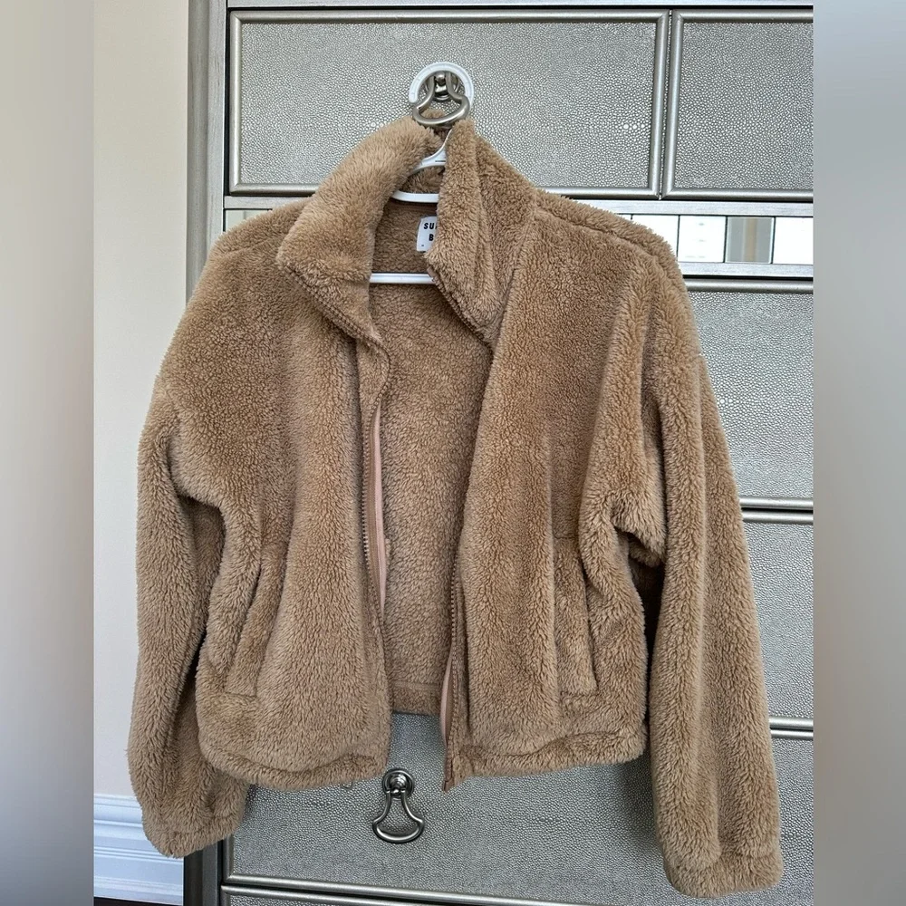 Sunday Best Mockneck Fuzzy Zip-Up - Picture 5 of 10